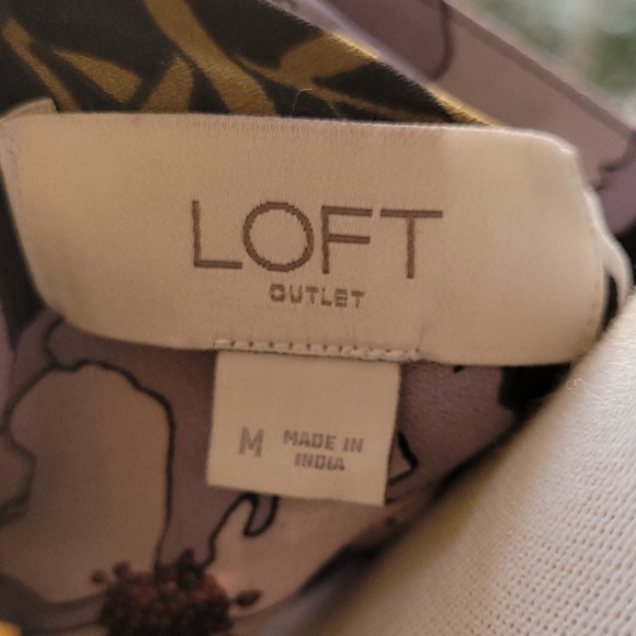 LOFT Floral Print Blouse - Picture 4 of 5